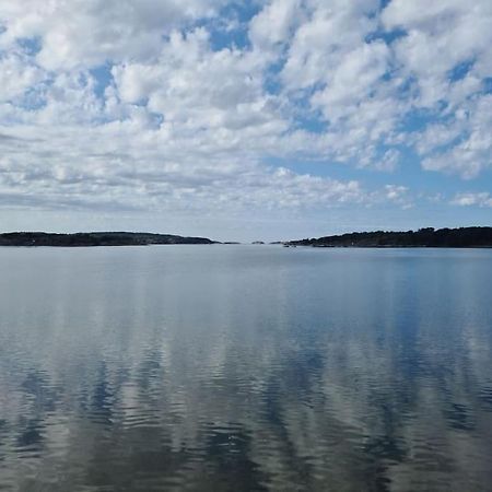 Foertjusande Gaesthus Med Parkering Fjällbacka 外观 照片